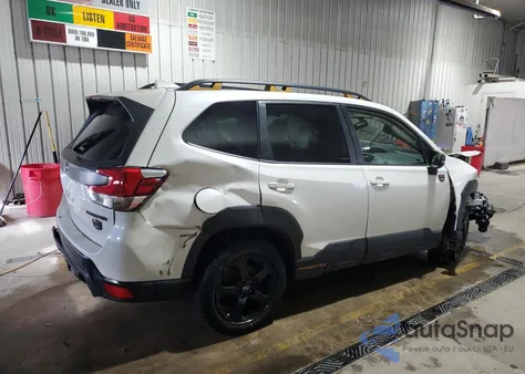 2023 Subaru Forester Wilderness z USA, uszkodzony, nr VIN JF2SKAMCXPH495835